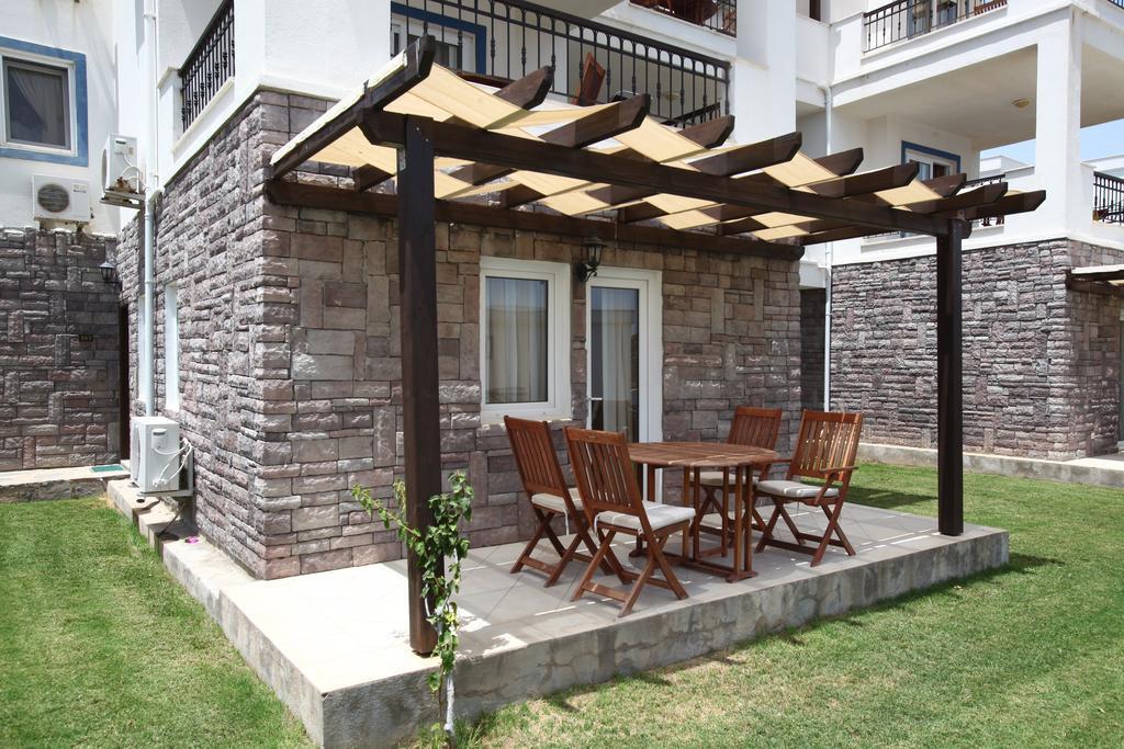 Aktur Residence Bitez Esterno foto